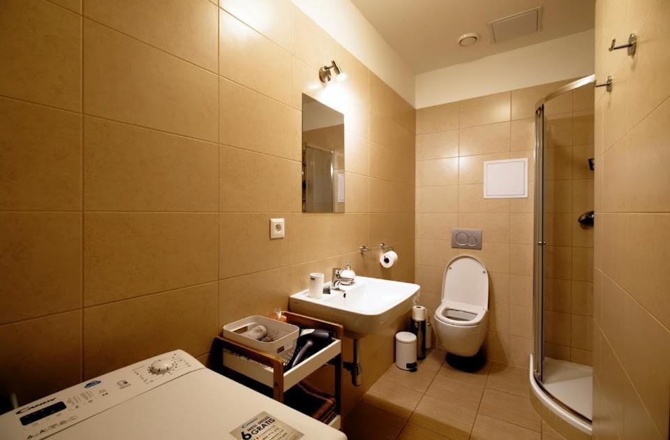 Cosy Studio, 15min To Old Centre, Self-check In, Free Wifi, Welcome Drink! Apartmán *