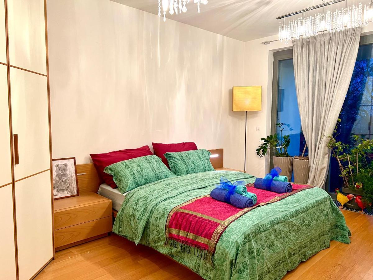Romantic Stay Overlooking Prague *