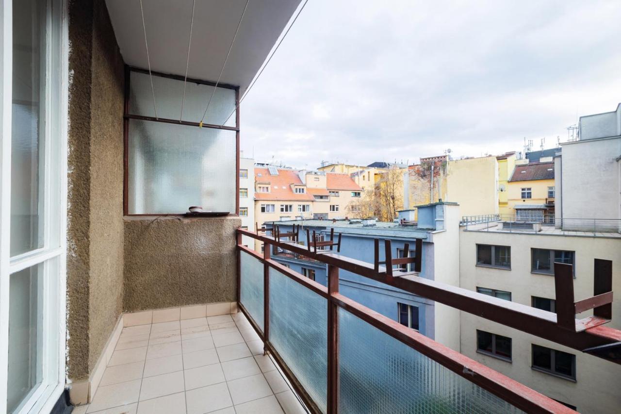 Lejlighed Quiet & Cozy Apartment/ Balcony / Popular Location *