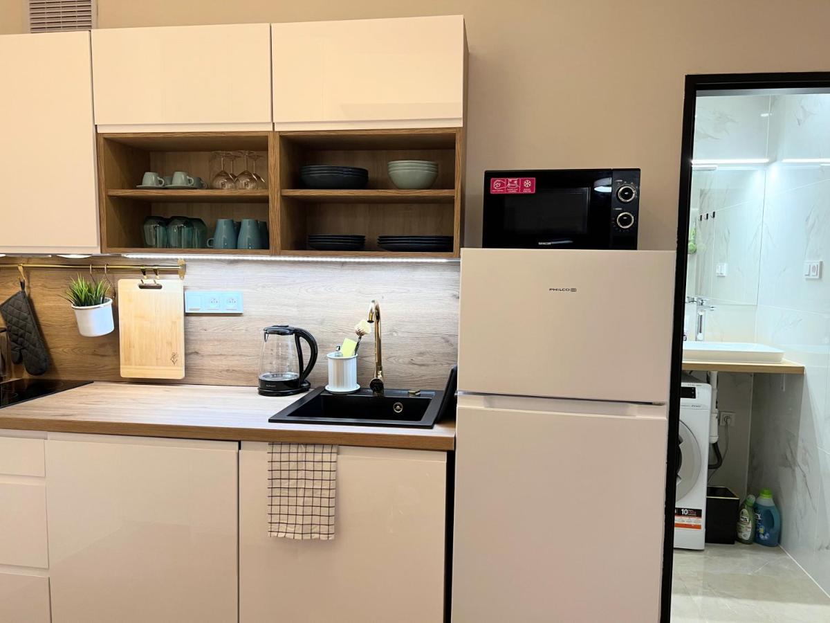 Lejlighed Quiet & Cozy Apartment/ Balcony / Popular Location *