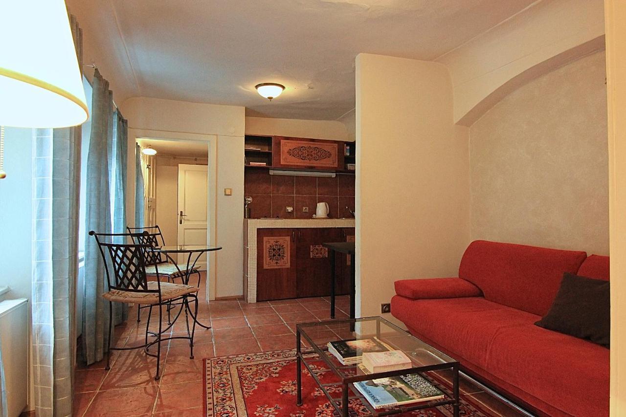 Lägenhet Cool 1 Bedroom Prokopska In Mala Strana *