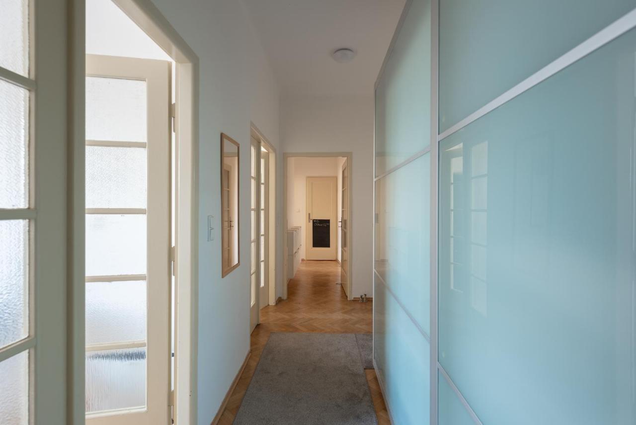 Castle View Apartment