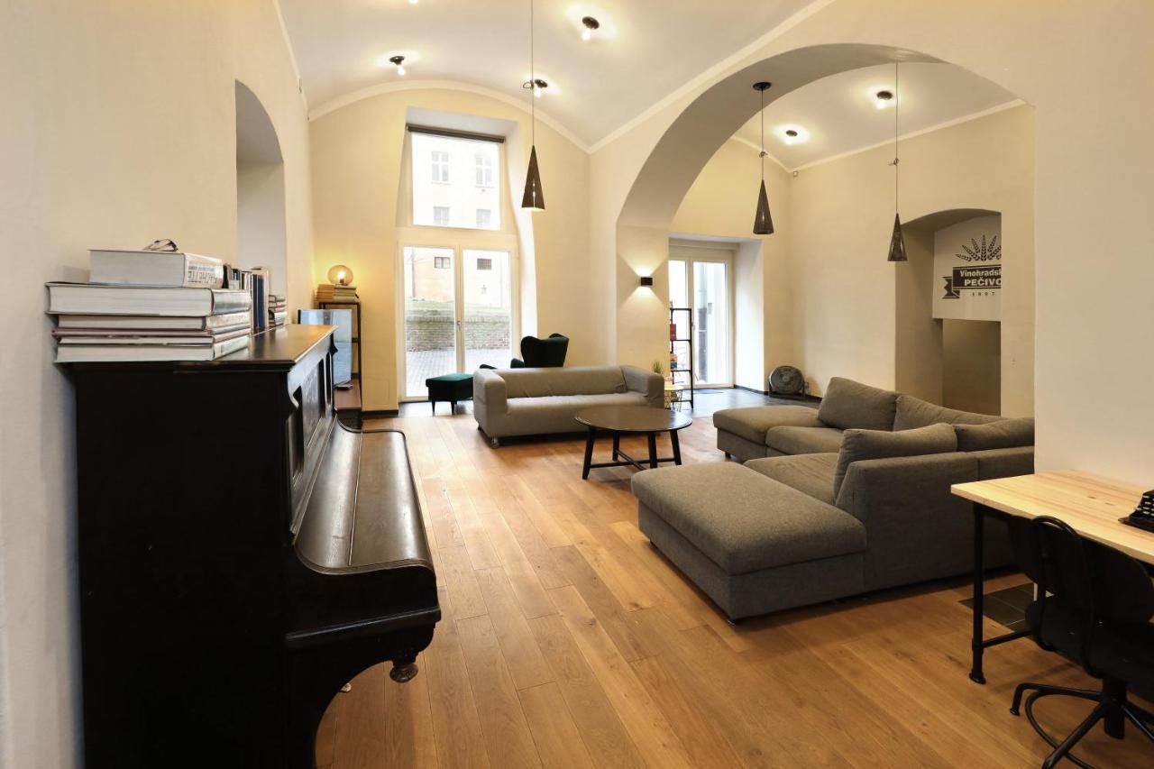 Lejlighed Design Loft 2 Minutes To Wenceslas Square *