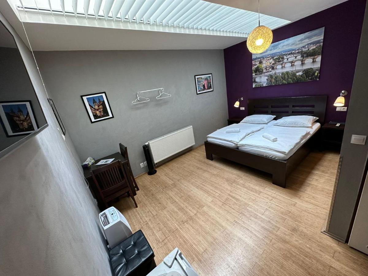 Central Studios Hotell