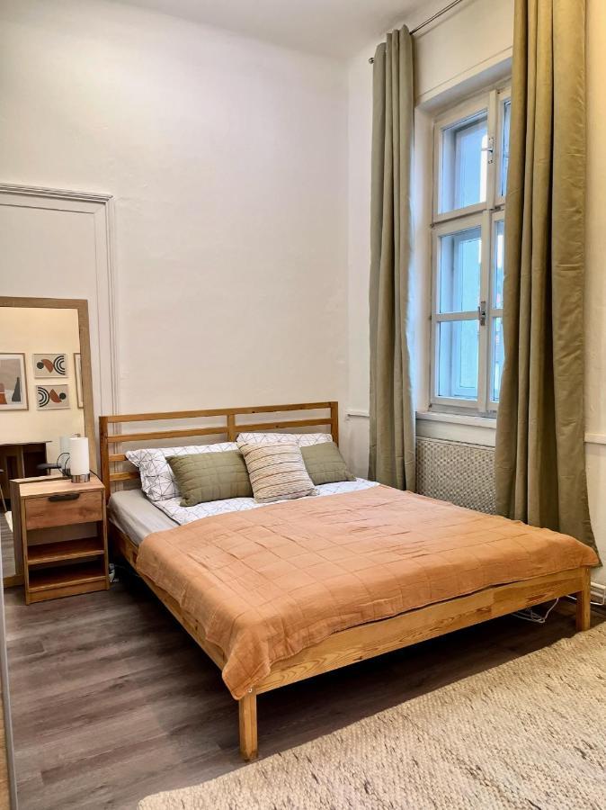 1 Bedroom Close To Palmovka * Prag
