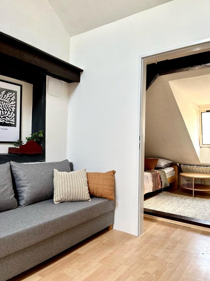 2 Bedrooms Close To Palmovka Prag
