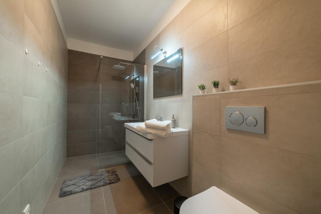 Apartment New Near Dancing House Prague