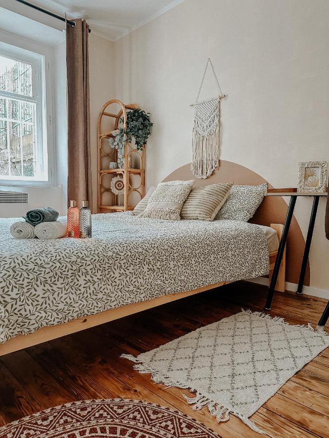 Apartment Quiet Boho Lair 10 Min To Centre Prag