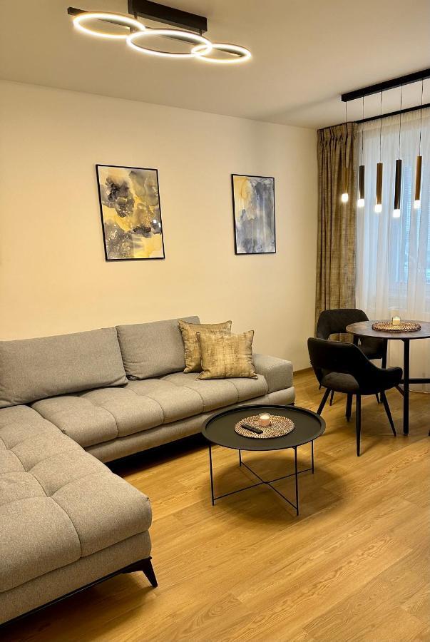 Apartment Panenska Prag