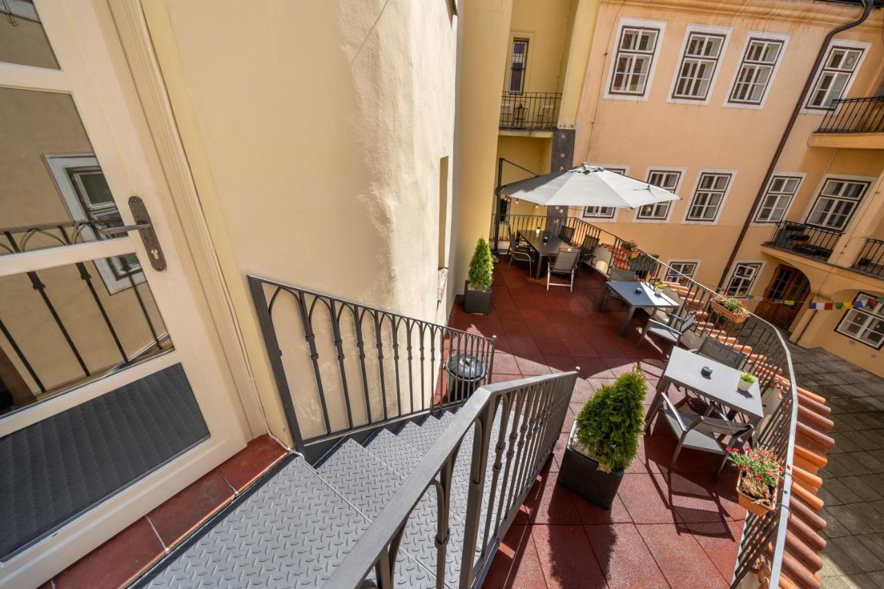 Apartmán Old Town - Michalska 4*