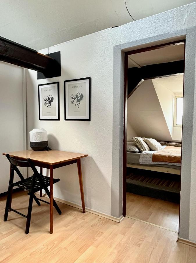 2 Bedrooms Close To Palmovka Lägenhet Prag