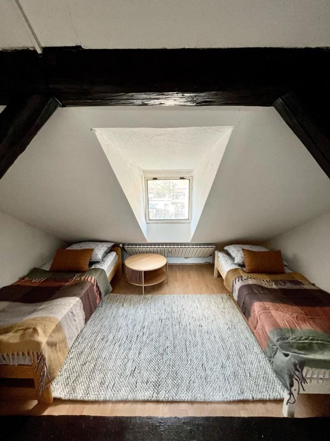 2 Bedrooms Close To Palmovka Prag