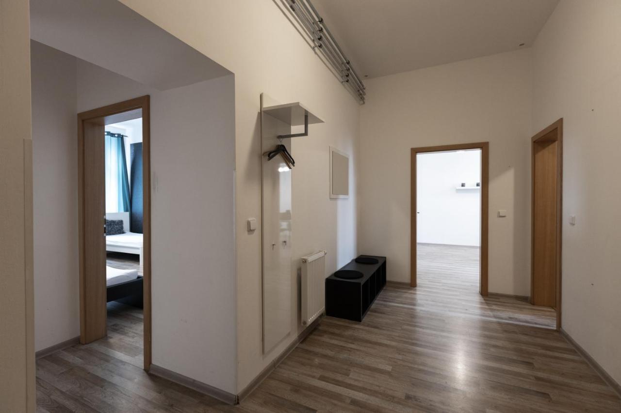 Top Wenceslas Square Aparthotel 3*