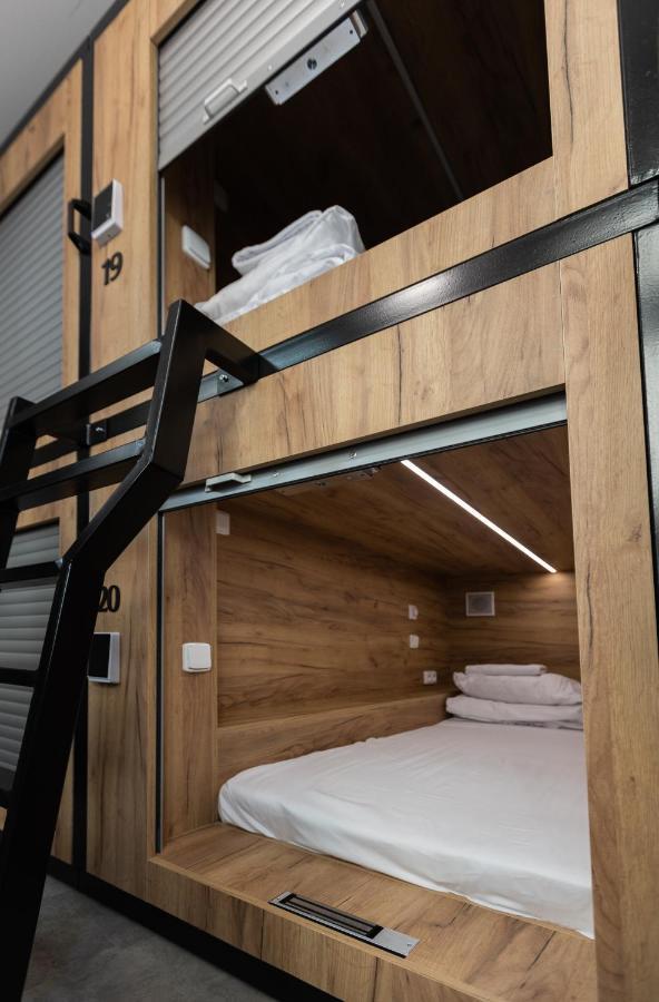 Hostel Capsule Andel Centre Spirit *