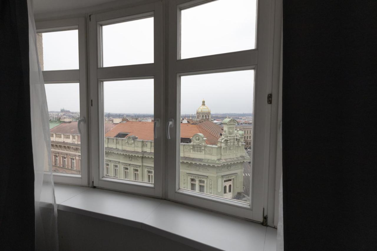 Top Wenceslas Square Aparthotel 3*