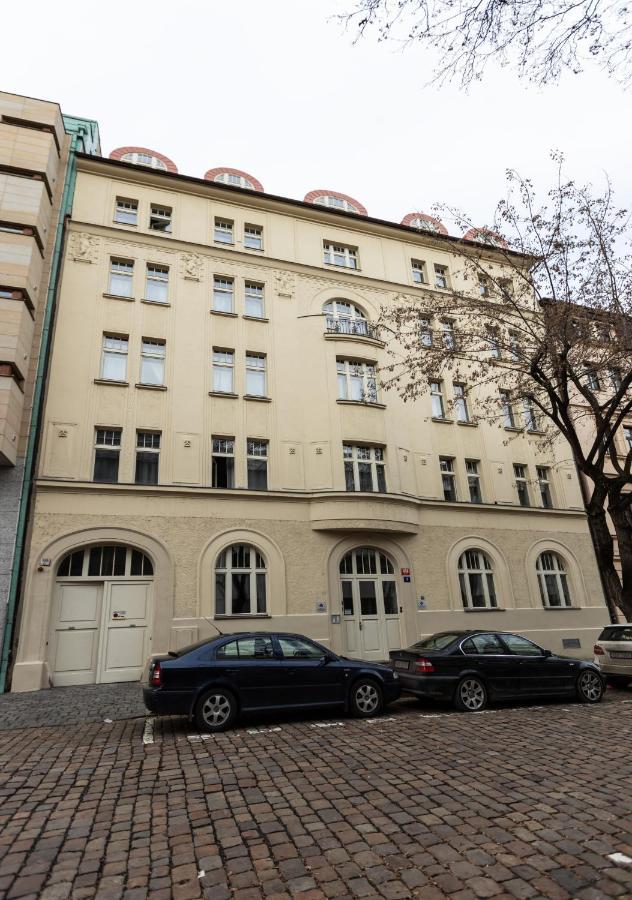 Hostel Capsule Andel Centre Spirit Prague