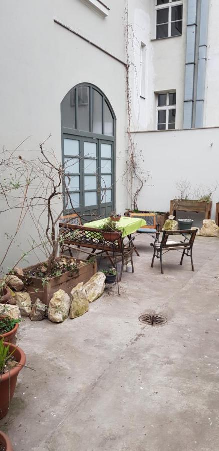 Apartment Comfortable Great Location Close To Center Prague