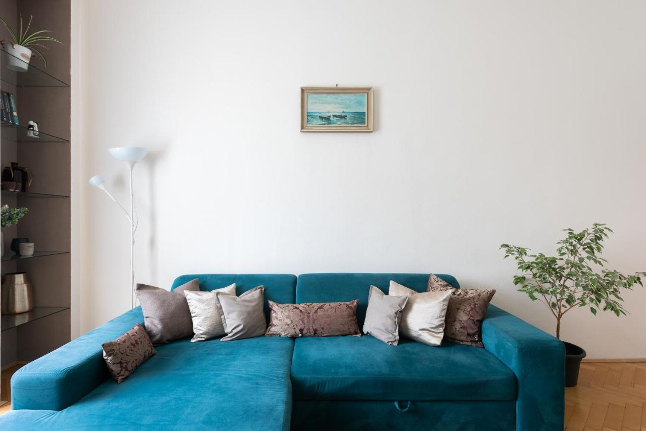 Apartment - Karlin *