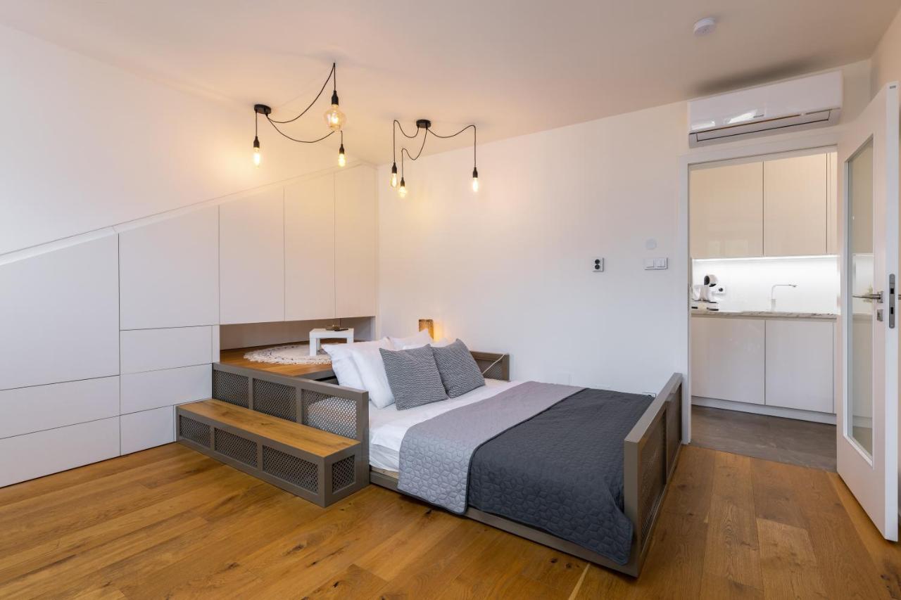 Luxurious, Charming Perfect For Couples Prag