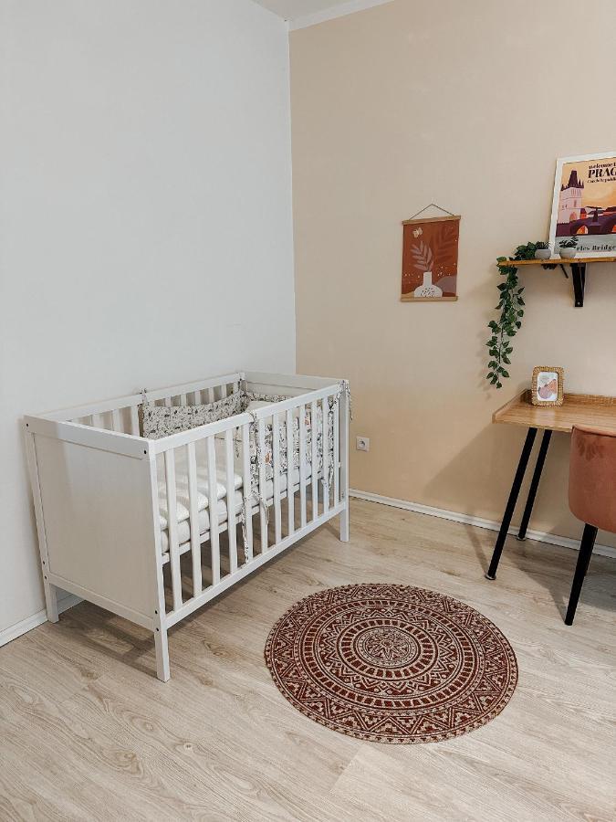 Apartment Quiet Boho Lair 10 Min To Centre Prag