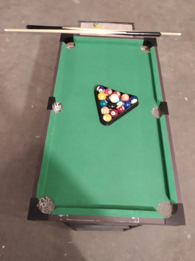 Luxury tent Wine And Beer Club House Cellar With Ping Pong, Karaoke, Board Games, Lan Party, Bike Lending Cool Service