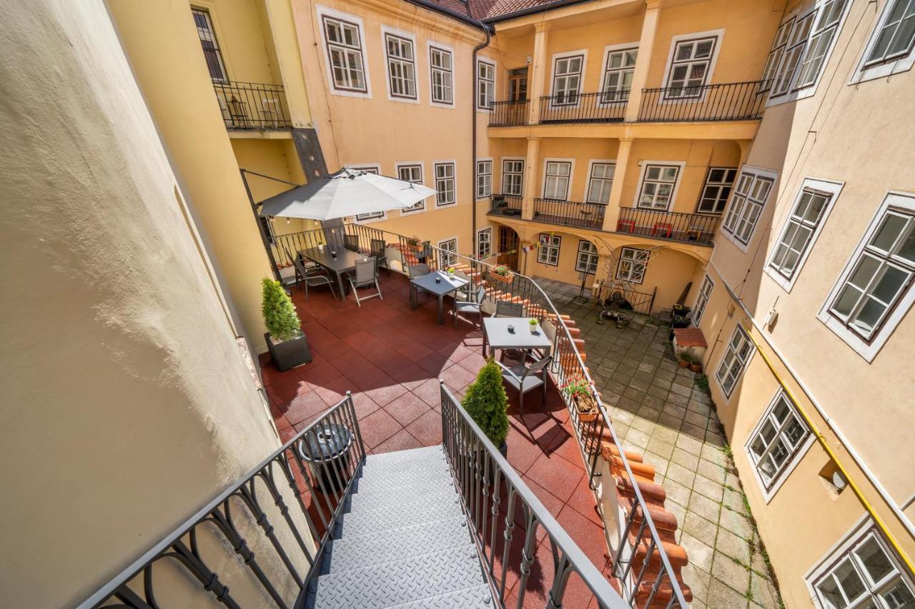 Old Town - Michalska Apartmán 4*