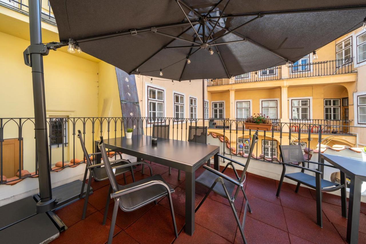 Old Town - Michalska Apartmán