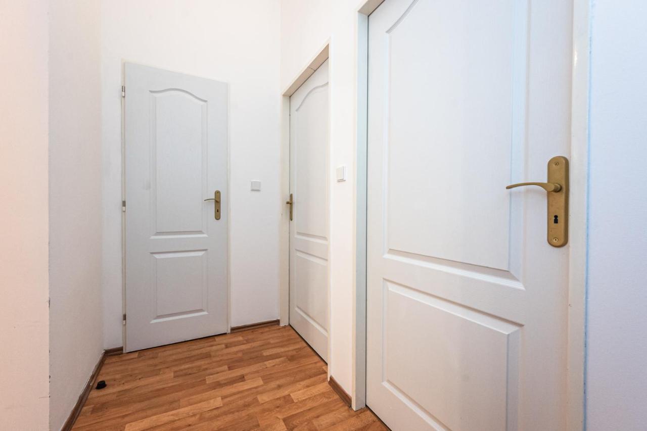 Lejlighed Lublanska 48 *
