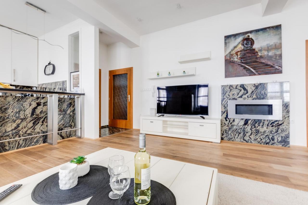 Lägenhet Luxury & Quiet Charming 2bds Near River - Nek2nd *