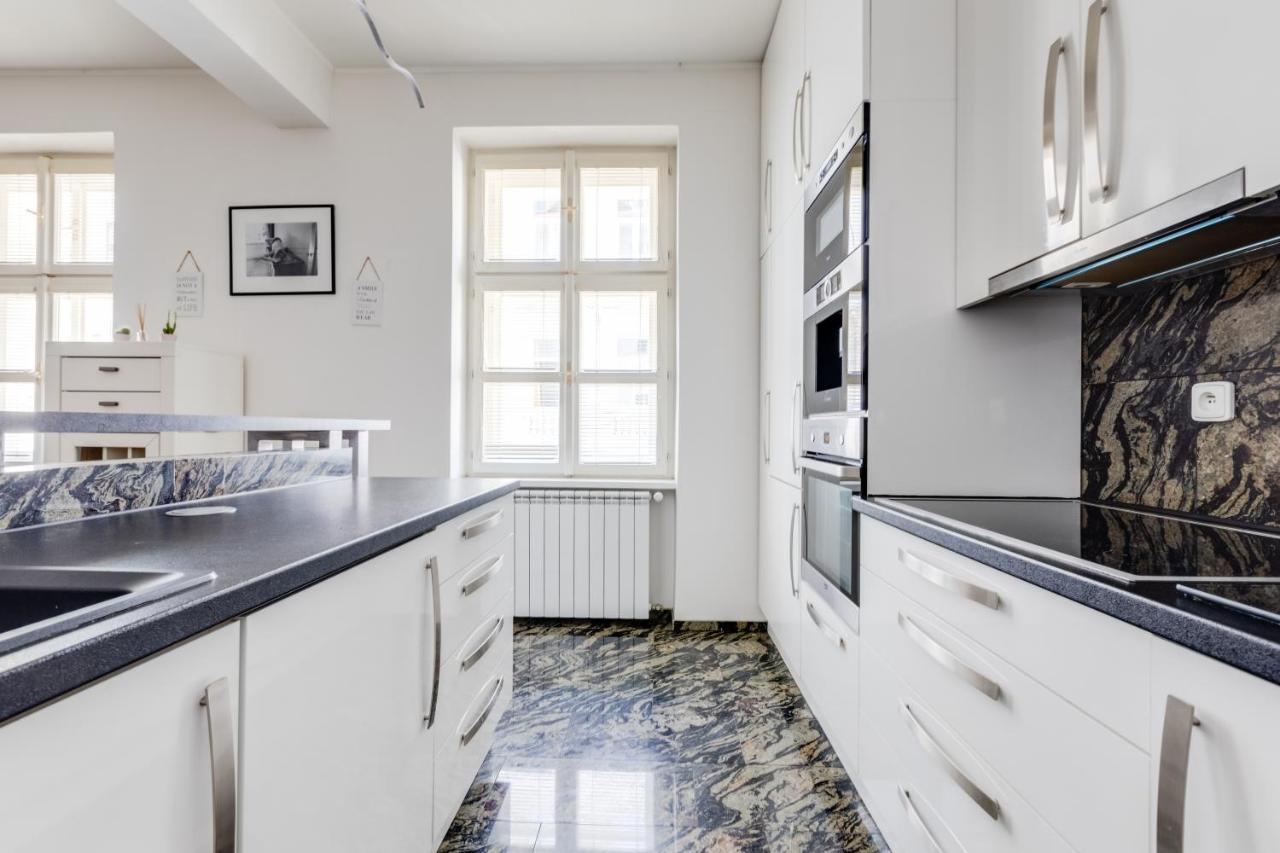 Luxury & Quiet Charming 2bds Near River - Nek2nd * Prag