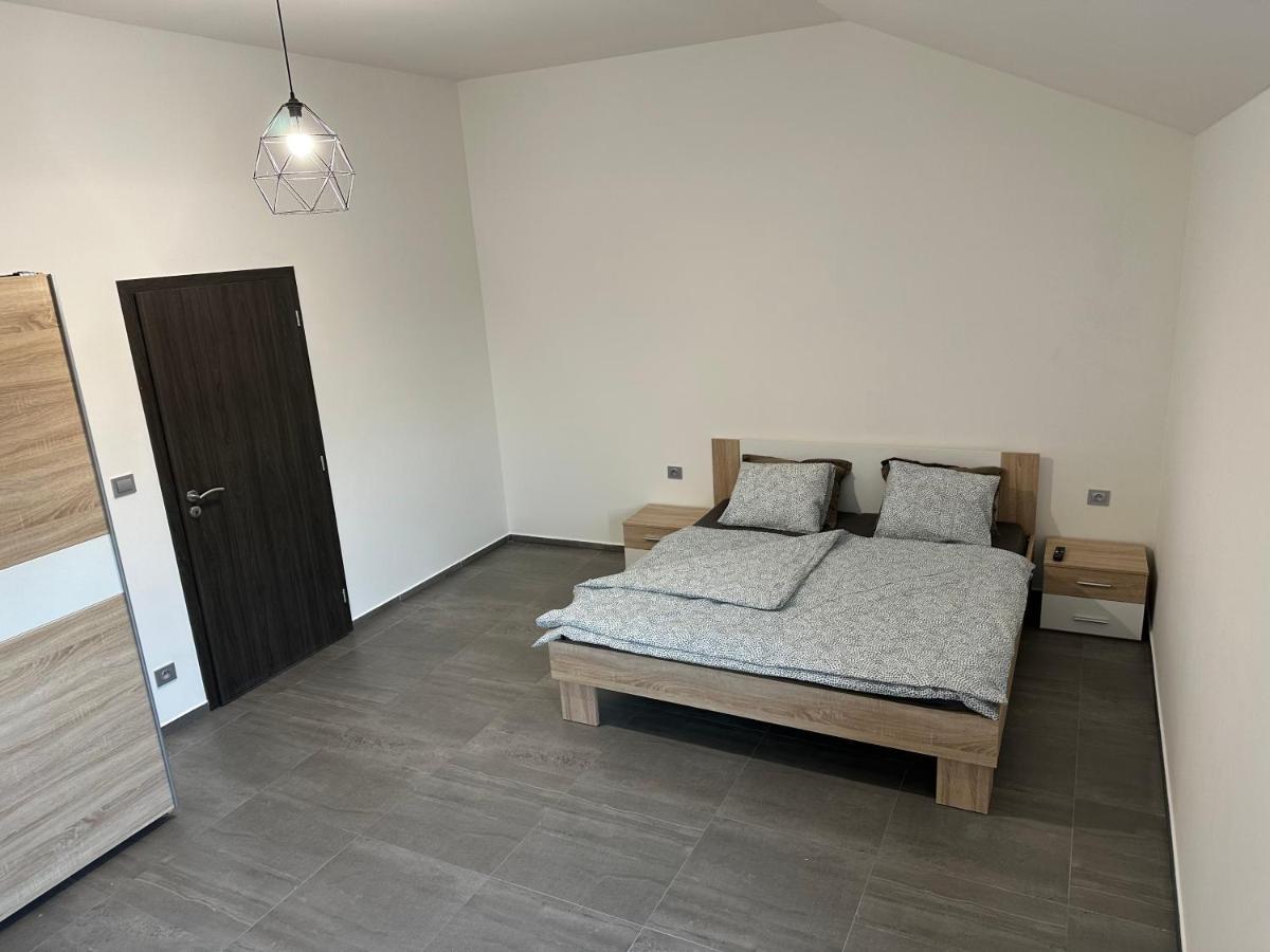 75m2 Klid Priroda Pro Rodinu Prag