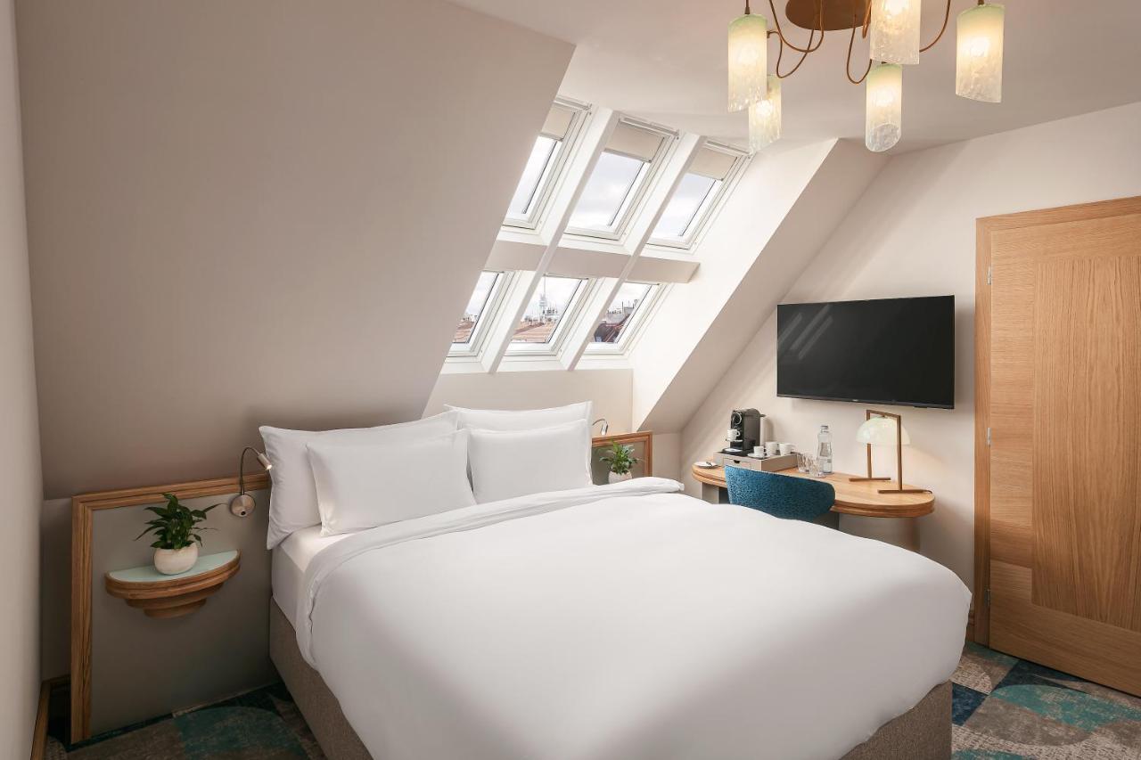 Hotell Allure & 4*