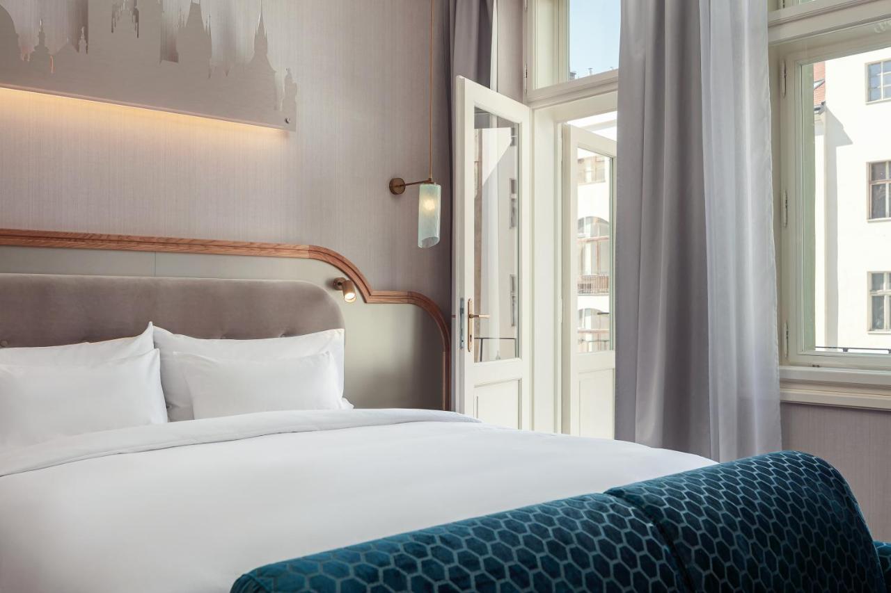 Allure & 4* Prag
