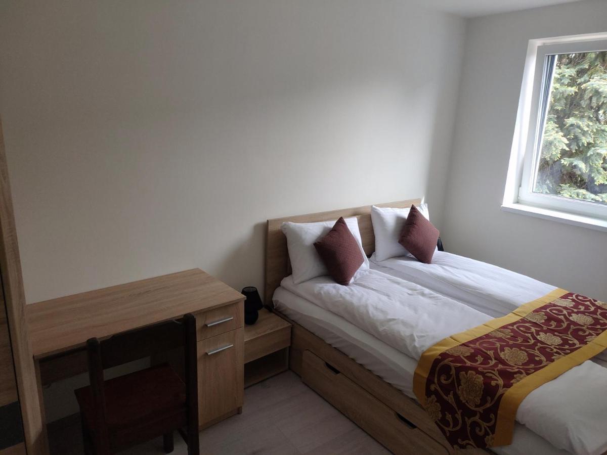 Hotell Sun-house Pension&restaurant -parkingfree- 3*