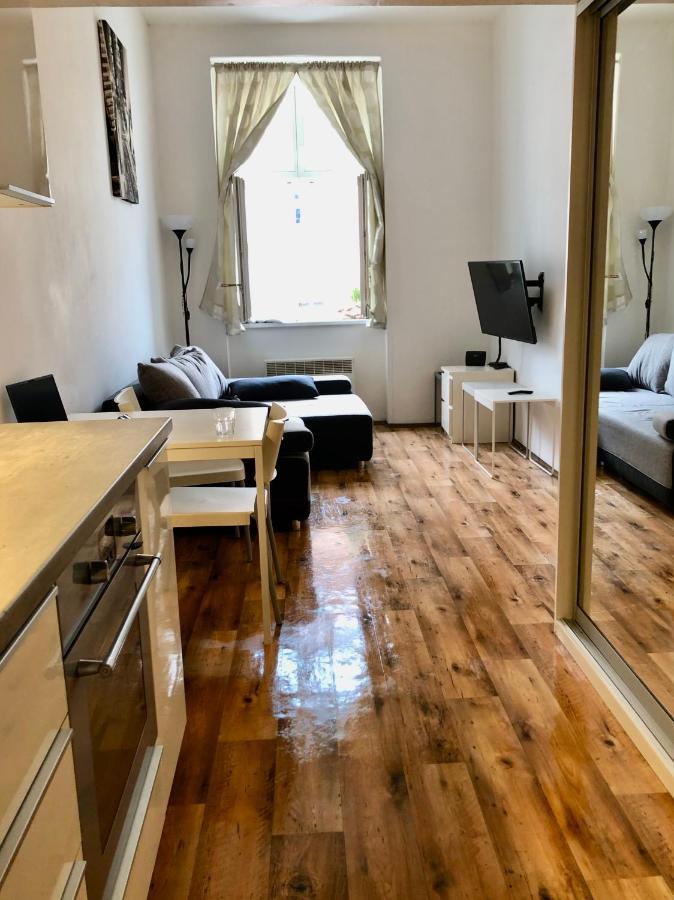 Apartment Karlin Cozy *