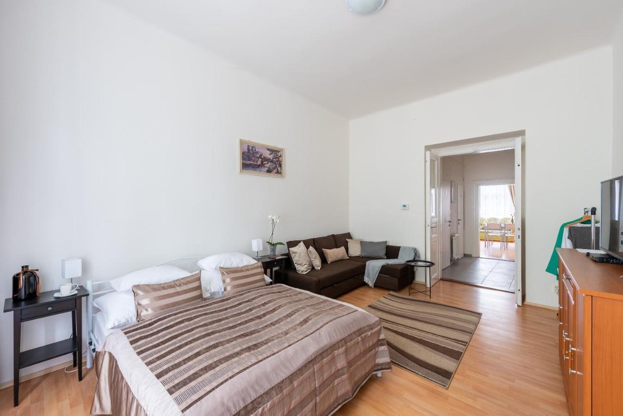 Apartment - Karlin