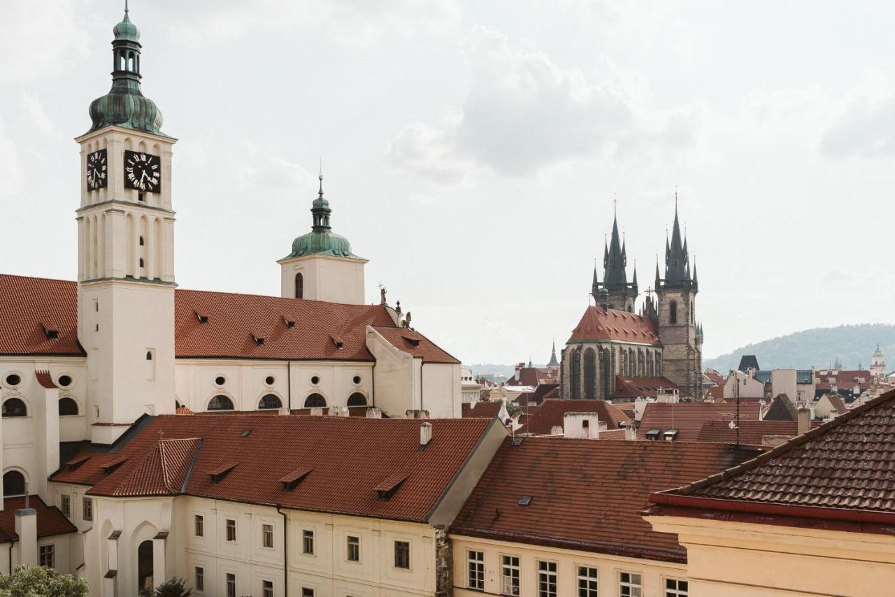 Lil With Tyn Cathedral View, Parking & Ac *