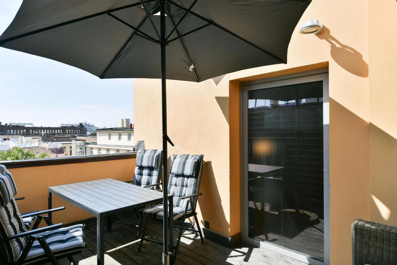 Luxury Penthouse With Sauna, Terrace, 250m2, 5bdrm, 3bthrm Apartment