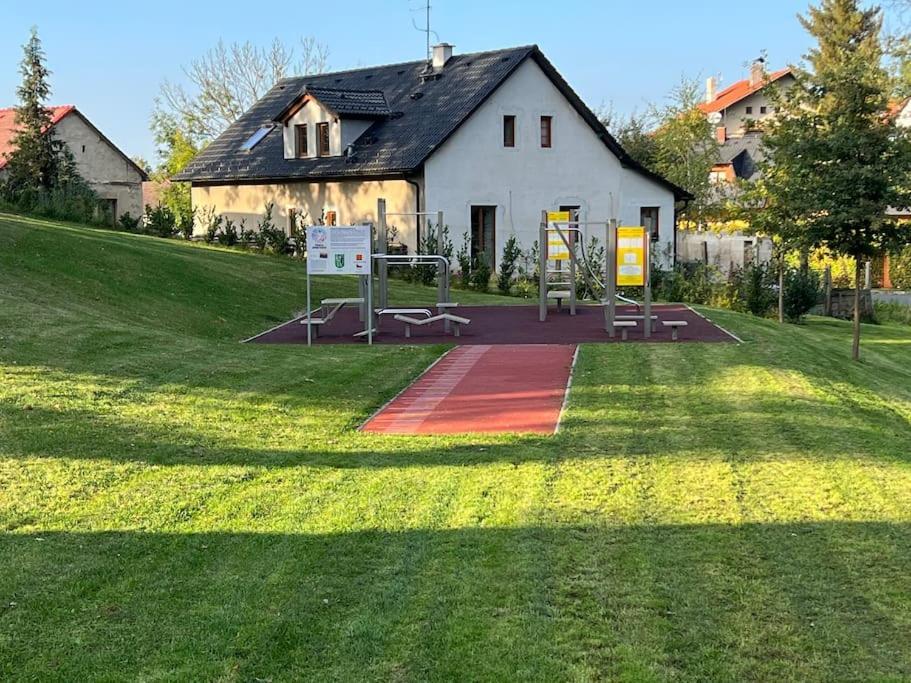 75m2 Klid Priroda Pro Rodinu