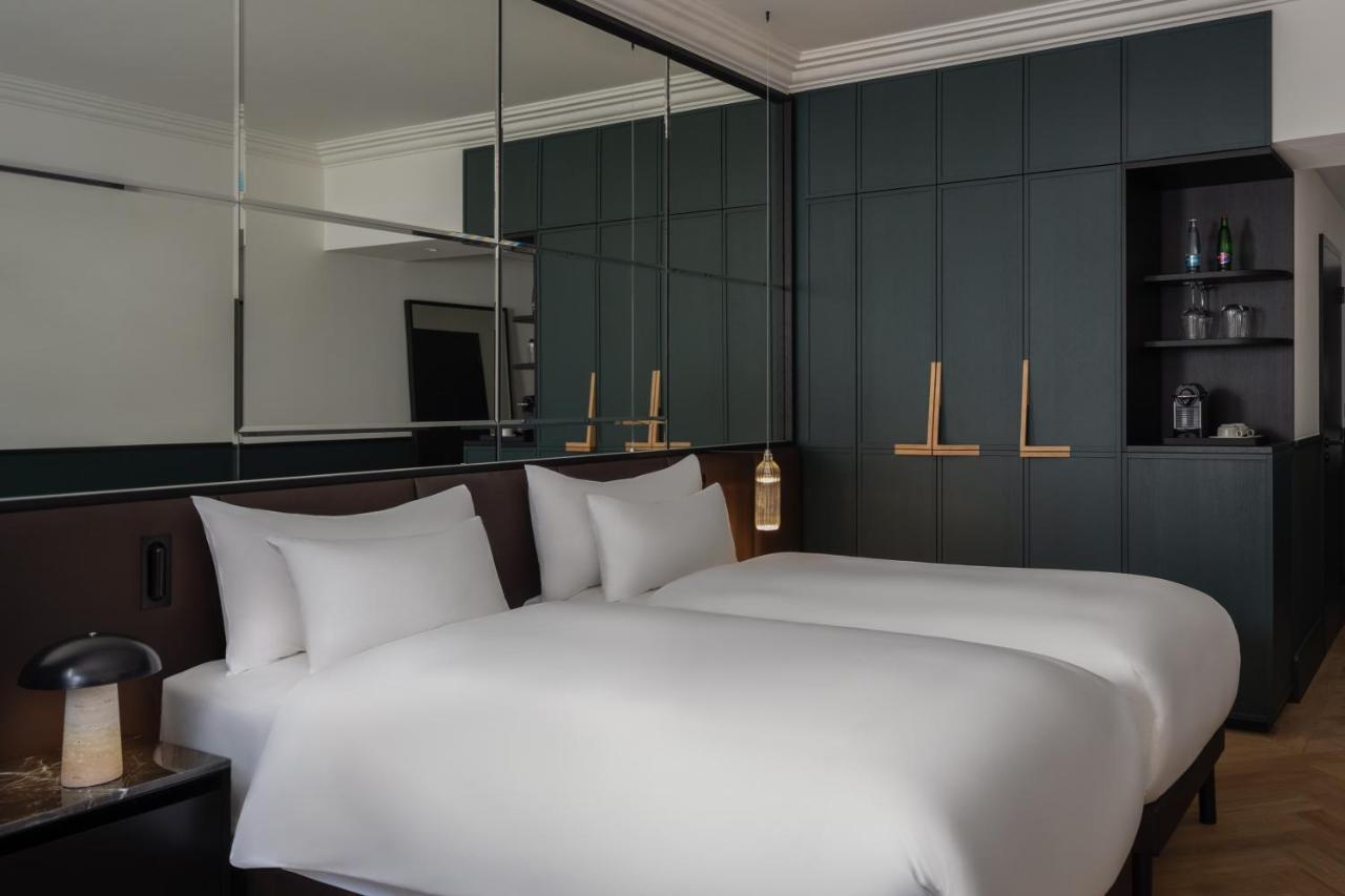 Almanac X Alcron Hotell