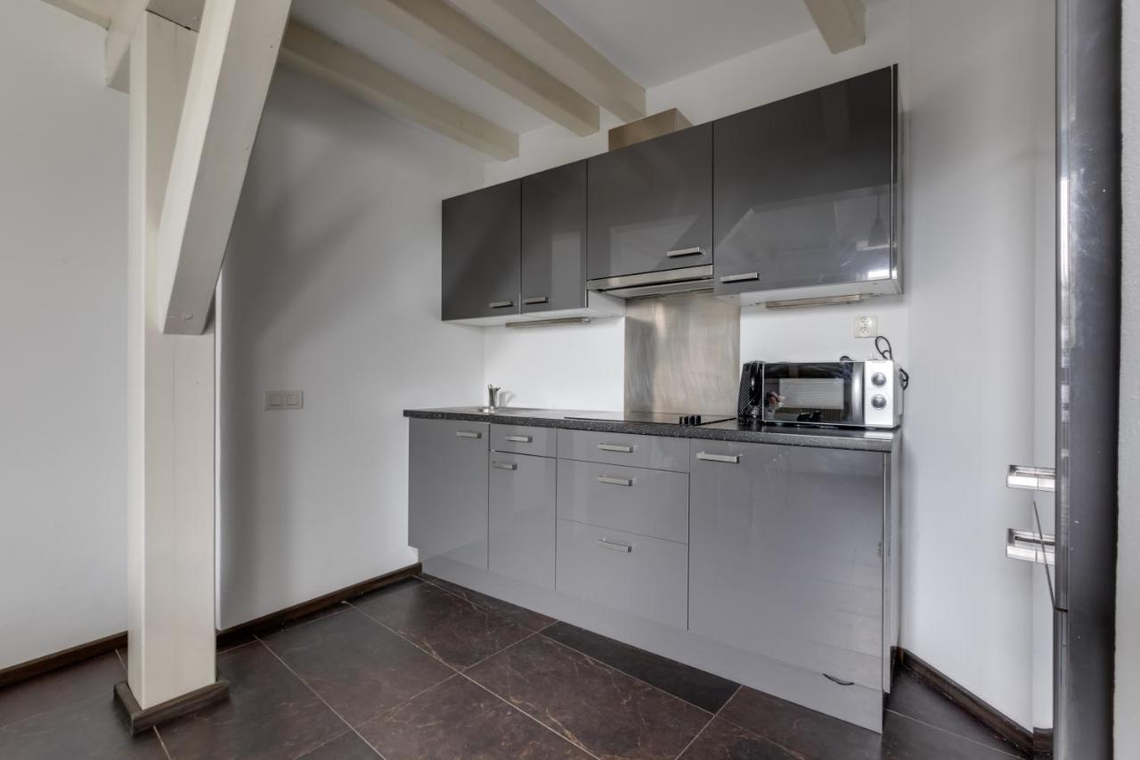 Spacious Stylish Attic In The Heart Of The Center - Karlovo Lejlighed *