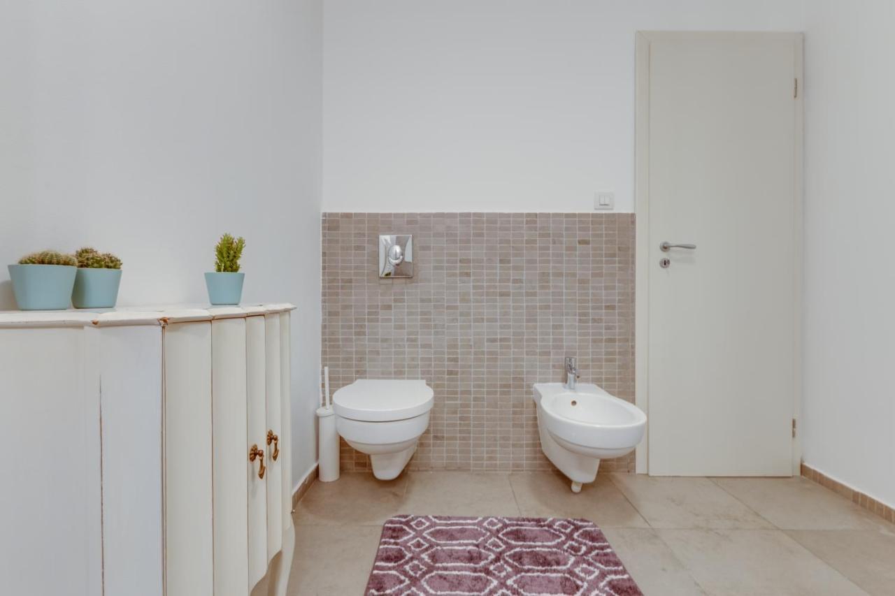 Spacious Stylish Attic In The Heart Of The Center - Karlovo Apartment Prague