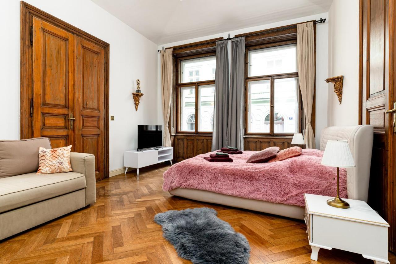 Apartment Magnificent King