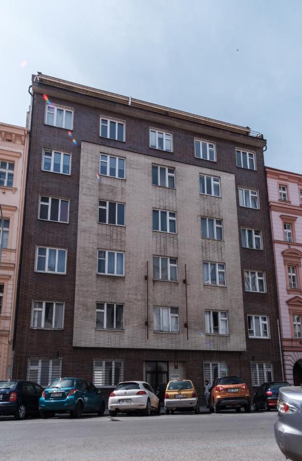Days - Minimalist Flat - Trendy Karlin *