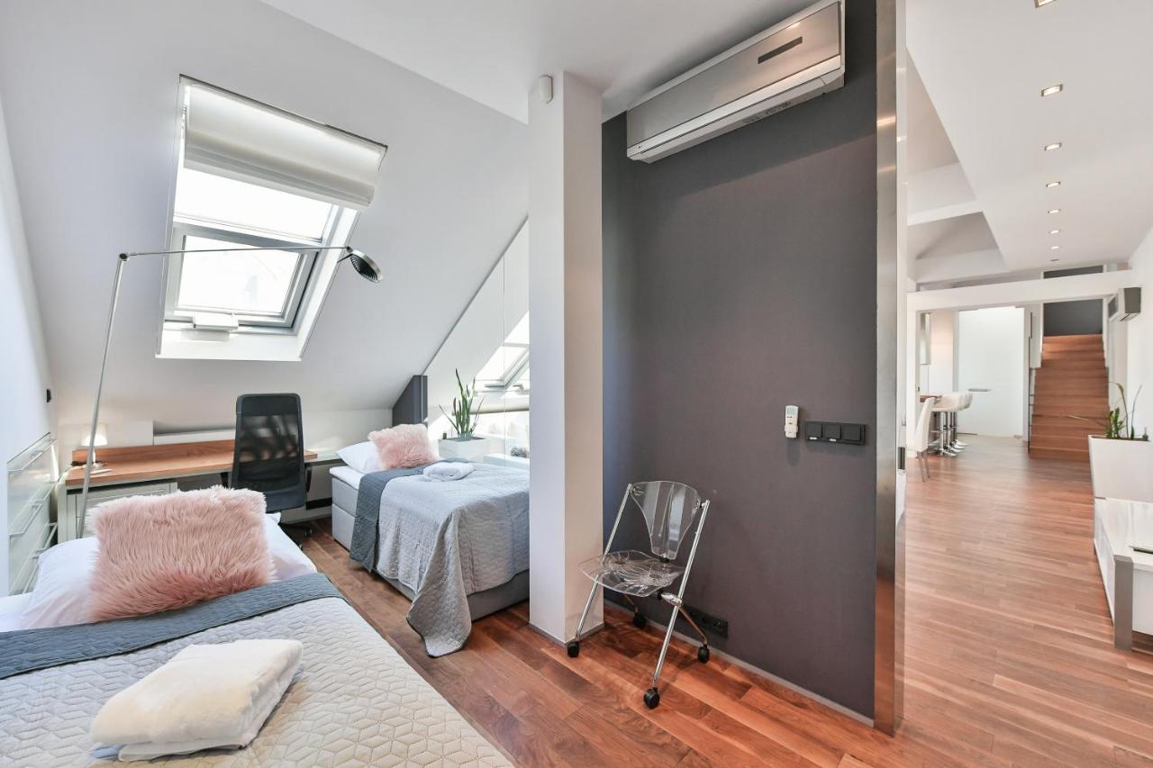 Luxury Penthouse With Sauna, Terrace, 250m2, 5bdrm, 3bthrm