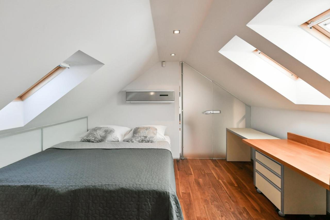 Luxury Penthouse With Sauna, Terrace, 250m2, 5bdrm, 3bthrm