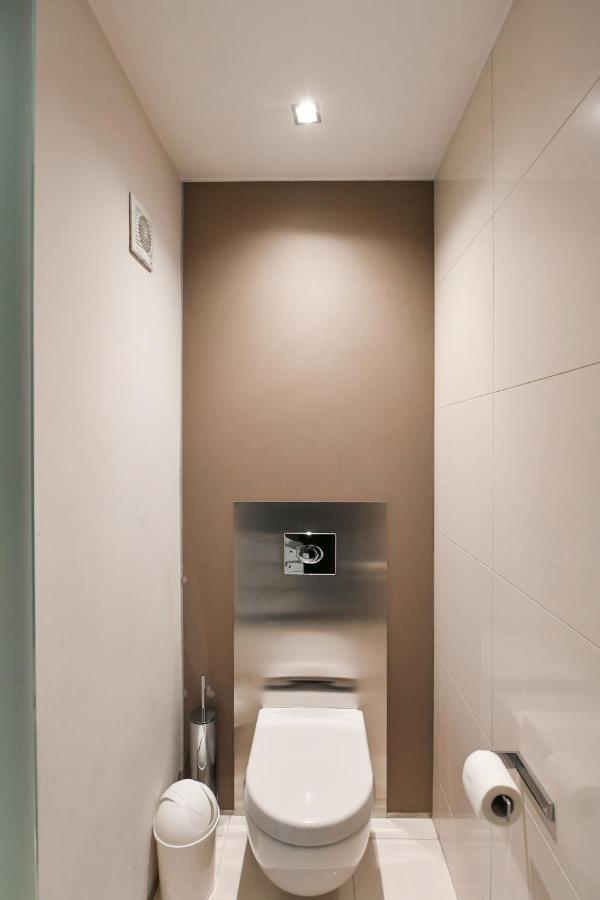 Luxury Penthouse With Sauna, Terrace, 250m2, 5bdrm, 3bthrm * Prag