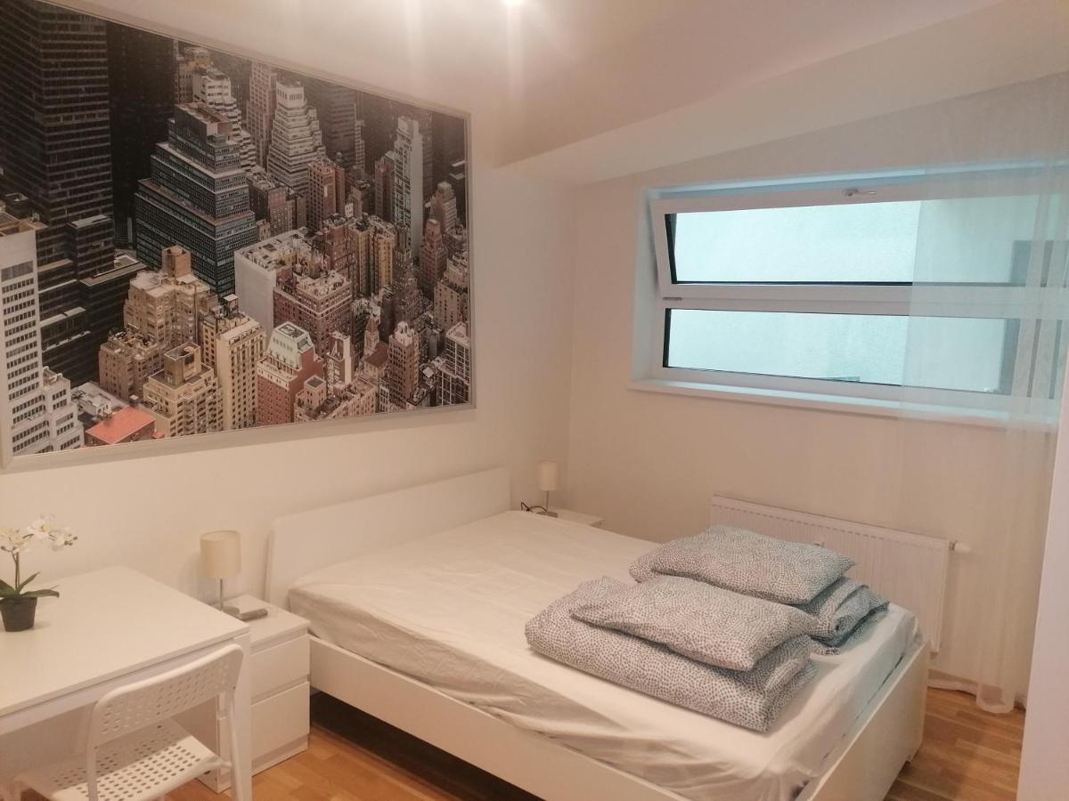 Brand New #28 In New Building With Free Parking In Center * Prague