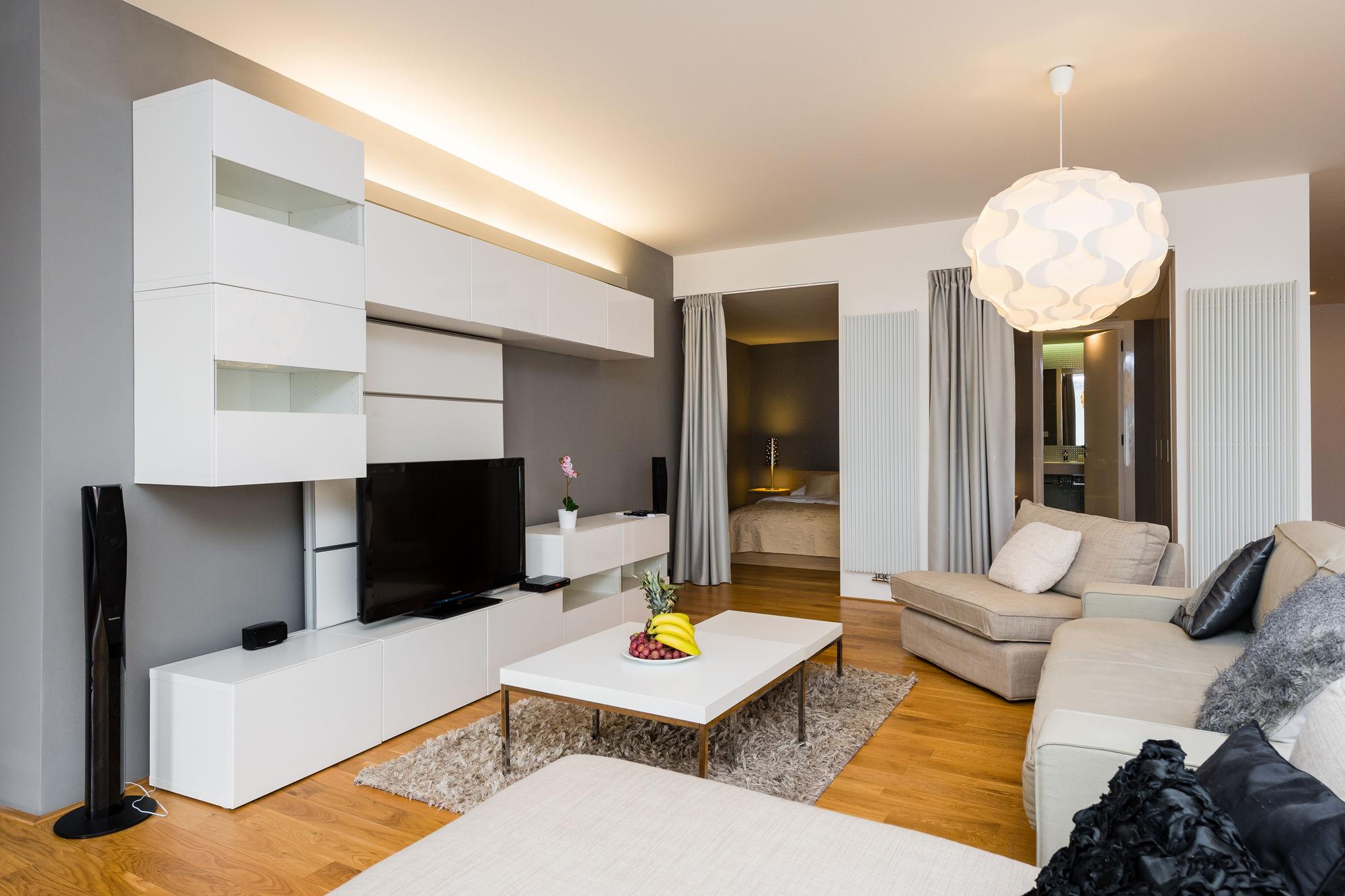 Karlin By Tkc Prague
