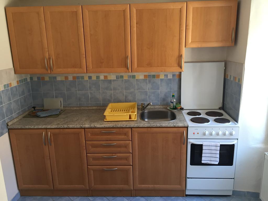 Apartment Apartments At The Golden Plough Prague